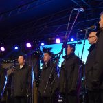 FOTOGALERIJA Pogledajte tko je sve bio na koncertu klapa Cambi i Sv. Juraj HRM na Stradunu! 23 Nastup klapa Cambi i Sv. Juraj HRM na Stradunu