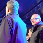 FOTOGALERIJA Pogledajte tko je sve bio na koncertu klapa Cambi i Sv. Juraj HRM na Stradunu! 25 Nastup klapa Cambi i Sv. Juraj HRM na Stradunu