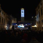 FOTOGALERIJA Pogledajte tko je sve bio na koncertu klapa Cambi i Sv. Juraj HRM na Stradunu! 35 Nastup klapa Cambi i Sv. Juraj HRM na Stradunu