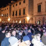 FOTOGALERIJA Pogledajte tko je sve bio na koncertu klapa Cambi i Sv. Juraj HRM na Stradunu! 4 Nastup klapa Cambi i Sv. Juraj HRM na Stradunu