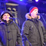 FOTOGALERIJA Pogledajte tko je sve bio na koncertu klapa Cambi i Sv. Juraj HRM na Stradunu! 43 Nastup klapa Cambi i Sv. Juraj HRM na Stradunu