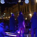 FOTOGALERIJA Pogledajte tko je sve bio na koncertu klapa Cambi i Sv. Juraj HRM na Stradunu! 48 Nastup klapa Cambi i Sv. Juraj HRM na Stradunu