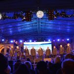 FOTOGALERIJA Pogledajte tko je sve bio na koncertu klapa Cambi i Sv. Juraj HRM na Stradunu! 7 Nastup klapa Cambi i Sv. Juraj HRM na Stradunu