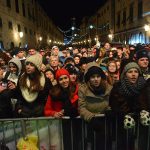 FOTO Dubrovčani s Tonyjem, vatrometom i valcerom ušli u 2015.! 39 Doček Nove 2015. godine na Stradunu