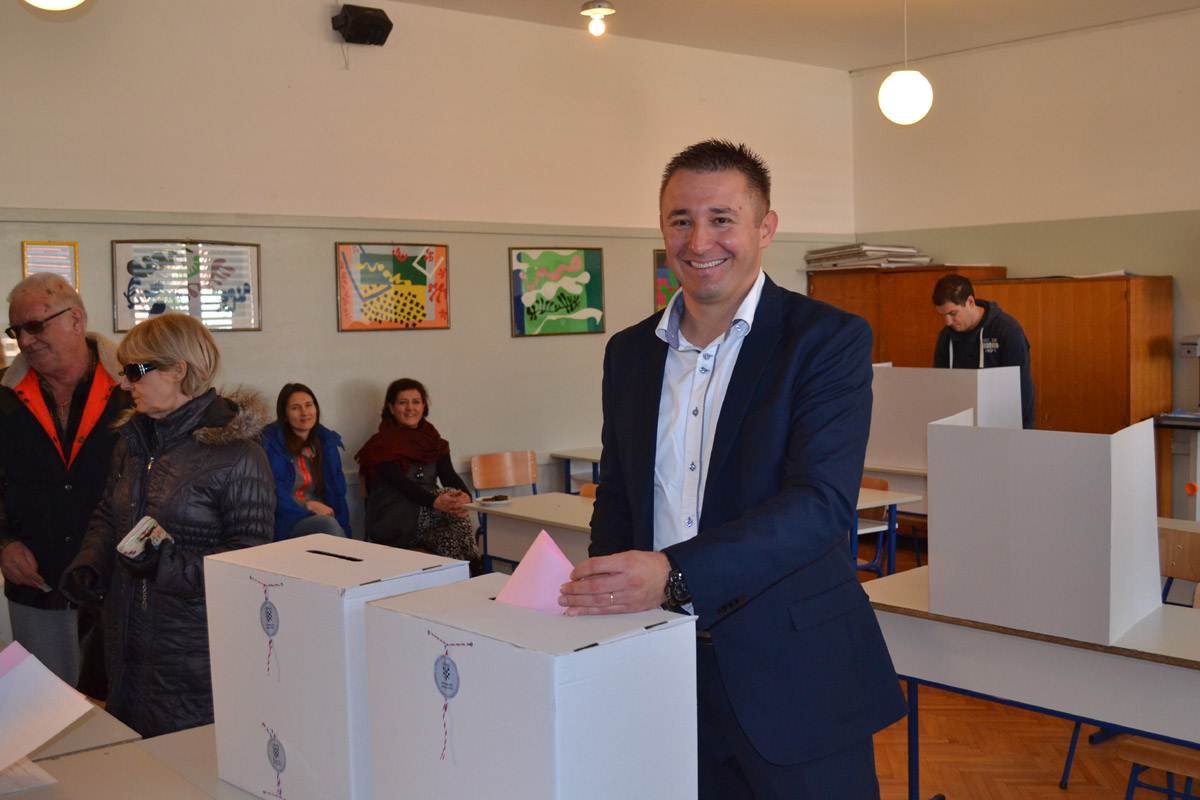 Izbori glasovanje Maro Kristić