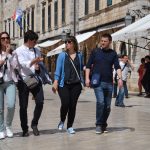 djir stradun turisti spica sunce 66