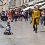 djir stradun turisti spica sunce 89