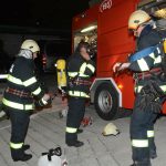 Javna vatrogasna postrojba Dubrovački vatrogasci požara garaža na Ilijinoj glavici