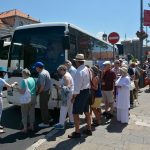 turisti guzva02