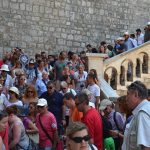 guzva pile turisti