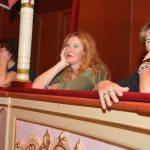 KMD Publika poslušala radiodramu 'Pusti da ti leut svira' 2 trubaduri kmd 3