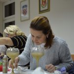 VRIJEDNI KREATIVCI IZ ŽUPE Ovako se rade pravi božićni ukrasi! 9 Bozina radionica Zupa 11