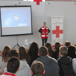 Evo što se dogodi kad se cure pomlate u školi! 4 Edukacija Prva Pomoc 1