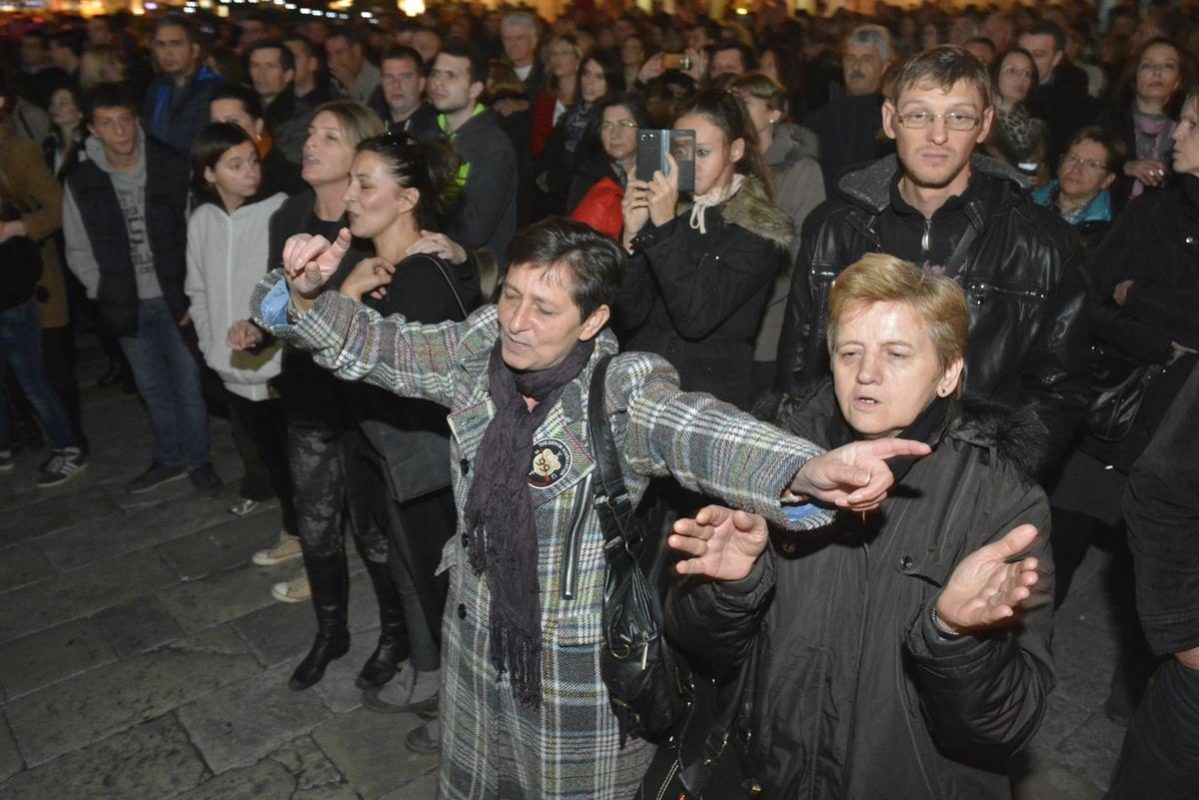 Gazde na Stradunu advent