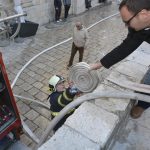 VIDEO/FOTO Požar u ulici Ilije Sarake! 17 vatrogasci pozar 5