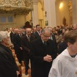 biskup pranje nogu007