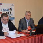 SKUPŠTINA PK JUGA Roditelji 'rešetali' Manenicu i Gavranića, ostali bez odgovora 6 plivanje skupstina jug 1