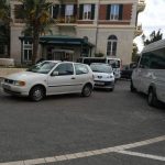 Iskrcavanje gostiju ispred Hiltona 6