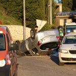 prometna ilijina glavica auto na krov 150416 3