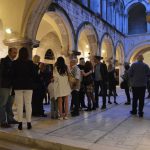 IZLOZBA SPONZA 21.5 4