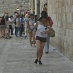 guzva turisti kisa338