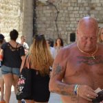 spitza stradun turisti ljeto kostimi 030816 43