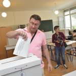 IZBORI 2016. Muratti, Putica i Kristić glasovali u OŠ Marin Držić 22 glasovanje izbori008
