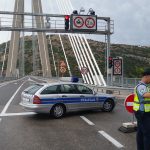 most policija bura vjetar