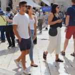 spica turisti stradun 64