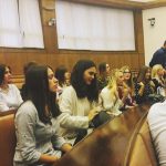 Dubrovački gimnazijalci u obilasku Sabora 4 gimnazijalci sabor 3