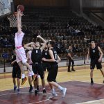 FOTOGALERIJA / BRAVO, SENIORI! Uvjerljiva pobjeda košarkaša Dubrovnika 13 KK Dubrovnik Adriatic 13
