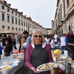FOTOGALERIJA Tko je sve na Stradunu uživao u slasnim kamenicama? 16 24032018 festa od kamenica stradun 17