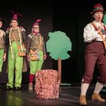 NA VESELJE NAJMLAĐIH 'Dugonja, Trbonja i Vidonja' u izvedbi Kolarina 3 dugonja 1