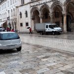 dvor katedrala parking 2