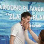Zlatni Orlando 18