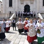 20052018 folklor stradun 1