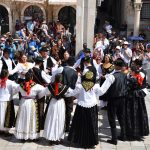 20052018 folklor stradun 14