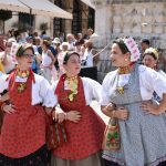 20052018 folklor stradun 3
