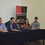 Nisi sam ima nas jos 8