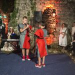 gradec na misecini sve ostalo je glazba 8