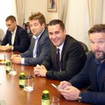 zakon o otocima sastanak 2