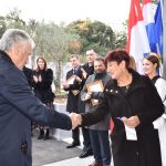 centar dva skalina 22