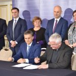 vlada ministri ugovori69