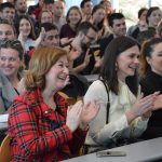 'GDJE JE NESTAO ČOVJEK? Kako političar, psihologinja, svećenik i poduzetnik vide sukob generacija? 49 Gdje je nestao covjek 130