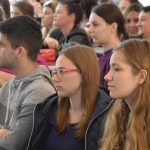 'GDJE JE NESTAO ČOVJEK? Kako političar, psihologinja, svećenik i poduzetnik vide sukob generacija? 34 Gdje je nestao covjek 91