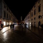 FOTO//VIDEO Zidine i Stradun u mraku 9 dan planete zemlje 2