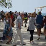 FOTOGALERIJA/POPODNE STRADUNOM Sunčano, ugodne temperature i uvijek popularne gužve 34 Guzva Stradun 24.4.2019 65