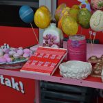 FOTO/Veselje i pengana jaja na štandu štićenika Josipovca 24 Josipovac robna kuca Uskrs 24