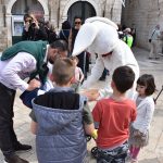 FOTO/USKRS U GRADU Pengana jaja, zeko i dobra atmosfera na Stradunu 4 Uskrs Na Stradunu 2019 20