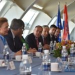009 20190606 162951juncker junker zracna luka